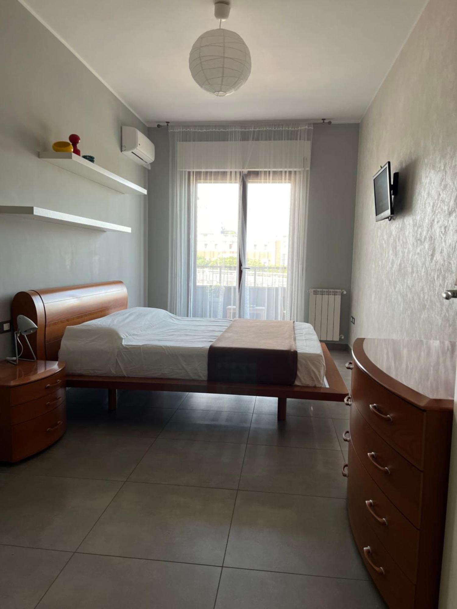 Sun-Kissed Seaside Retreat: Your Pescara Getaway Экстерьер фото